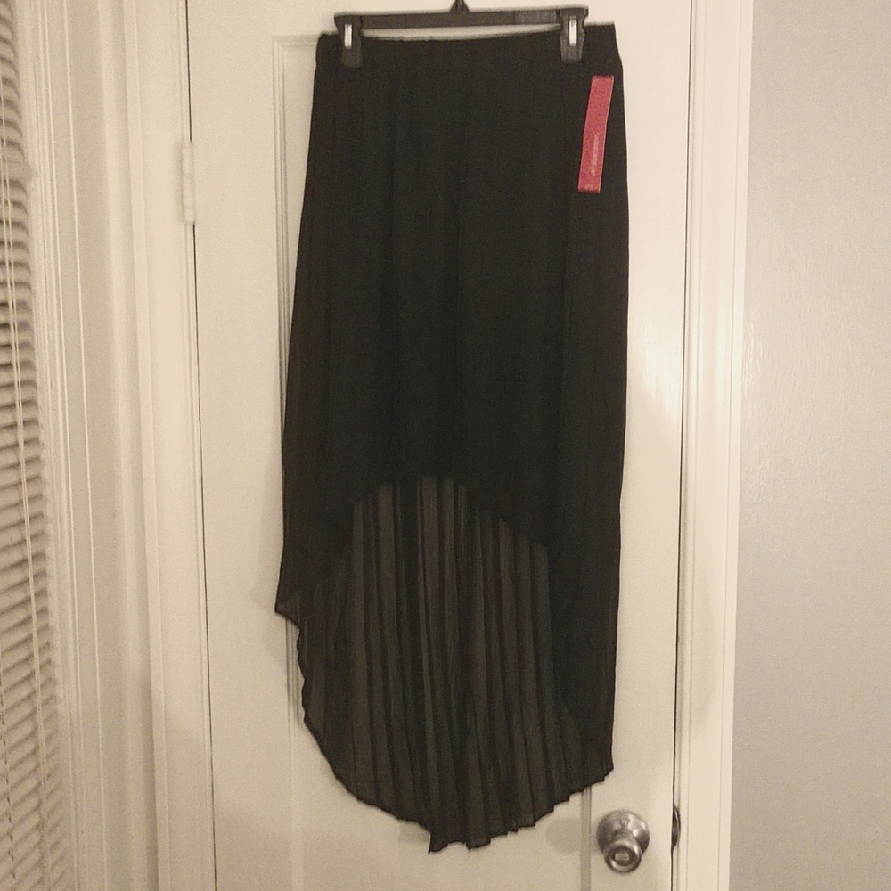 Xhilaration black high low skirt